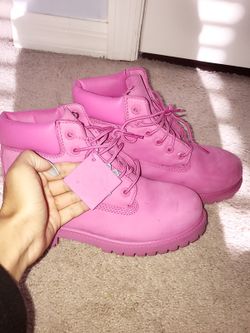 Pink timbs