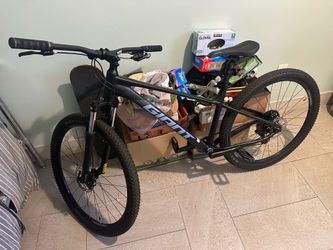 Giant Talon 4 Mountain Bike