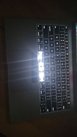MacBook 2017 space bar broke SELLING AS IS