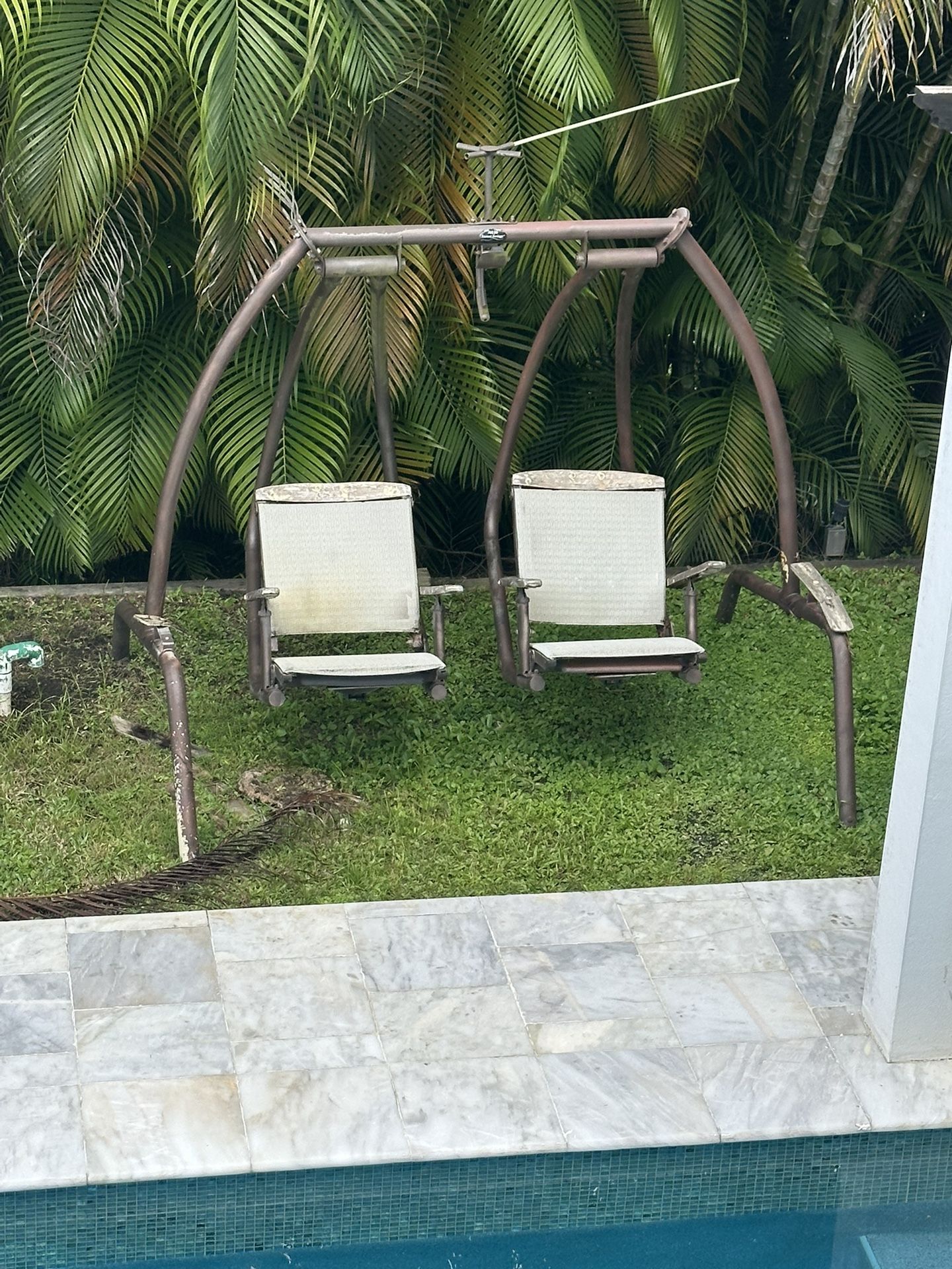 FREE OUTDOOR SWING - “AS-IS”