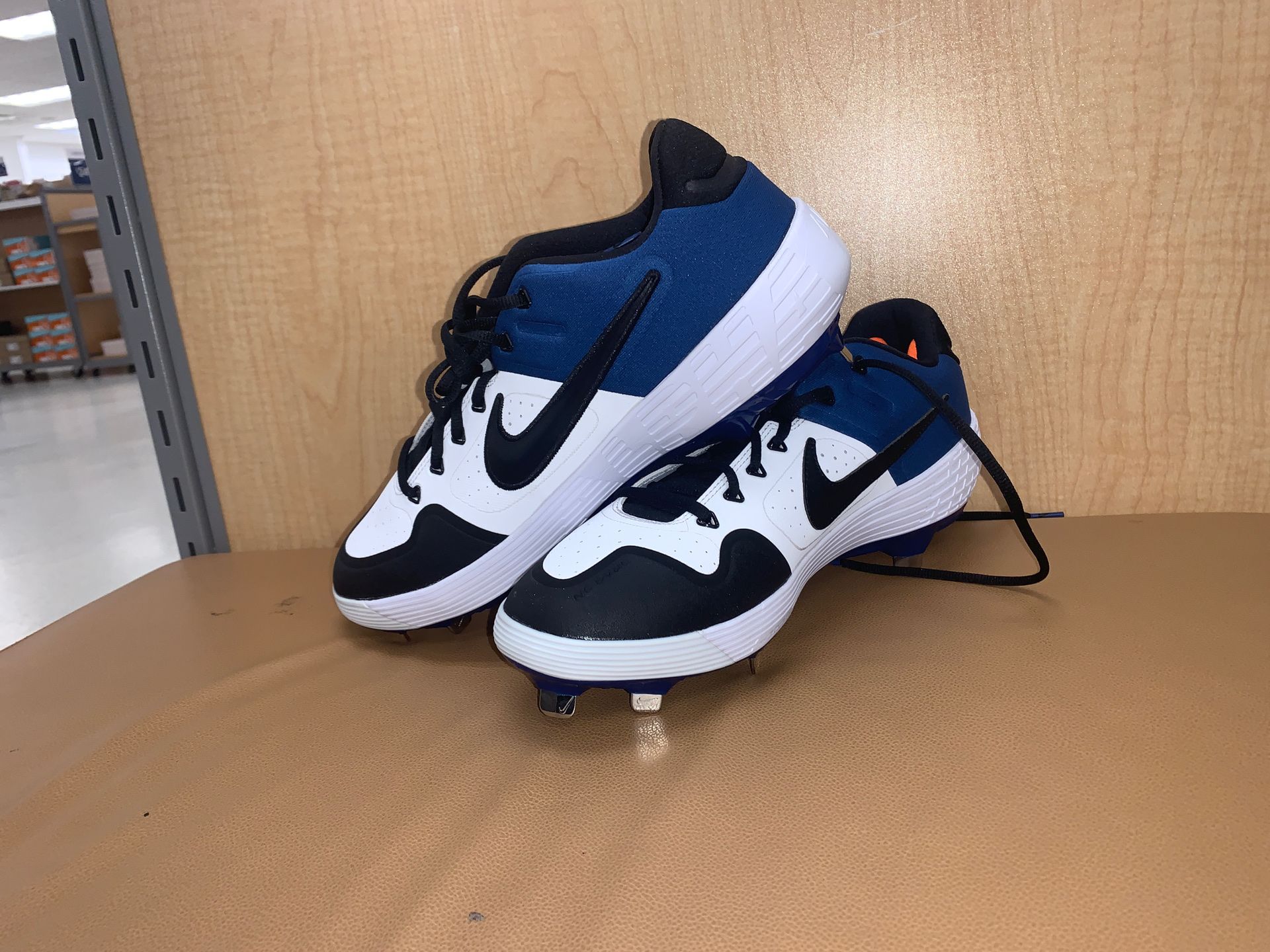 Nike blue baseball shoes size 12mens