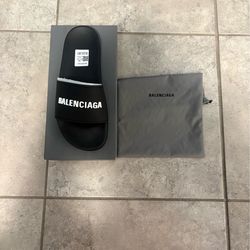 Balenciaga slides