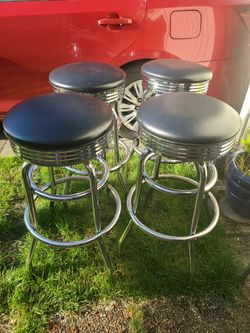 Black Bar Stools (4 Stools)