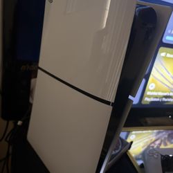Play Station 5 Slim 