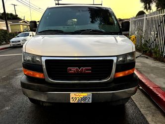 2017 GMC SAVANA 1500....TITULO LIMPIO