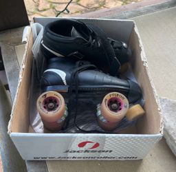 Jackson Vantage Roller Skates size 6, helmet and gear