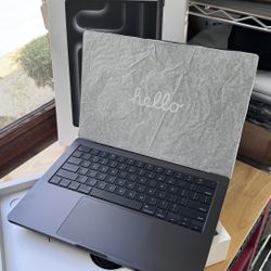 14” MacBook pro M3 Pro 18gb Ram 512gb- like new