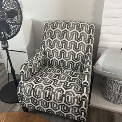 Love Seats Chairs 