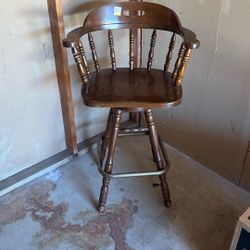 pair of chairs 