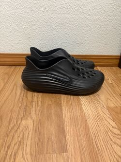 Nike sandals