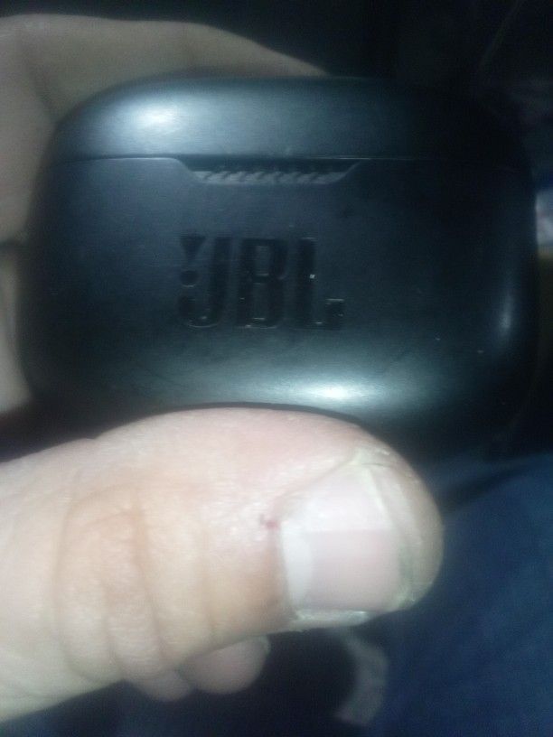 JBL Earbuds 