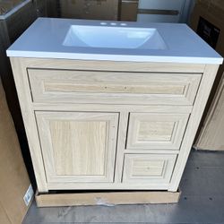 Glacier Bay Haldone 31 In. Single Sink Sunlit Bath Vanity With White Cultured Marble Top (Assembled 
