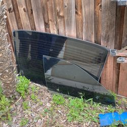 1999 Lexus GS300 Rear And Front Passenger Window Glasses