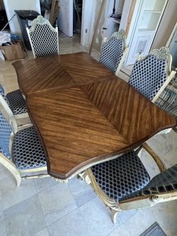 8 Piece-Vintage French Provincial dining room set with China Cabinet-MUST SELL