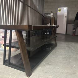 Tv cheap stand offerup