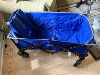 Wagon blue