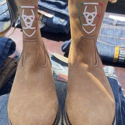 Ariat boots size 8