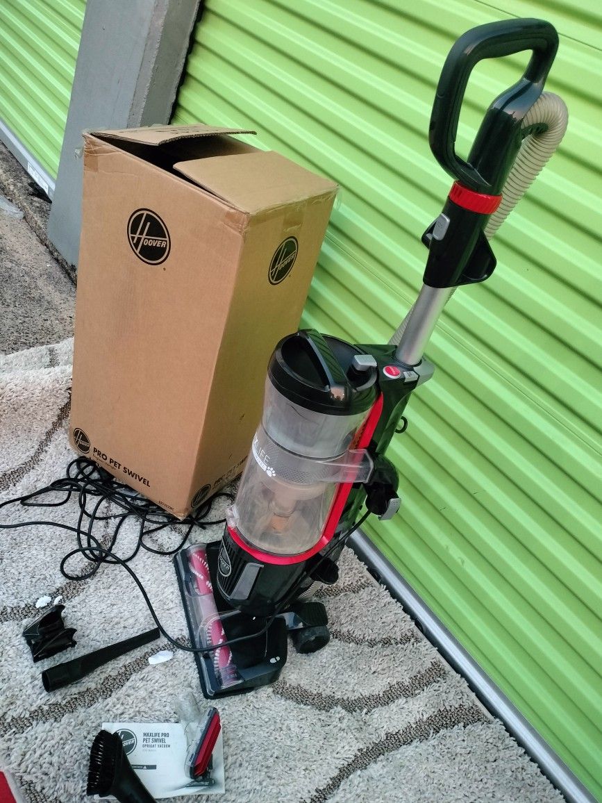 Hoover Mac Life Pro Pet Swivel Bagless Upright Vacuum HEPA Filter