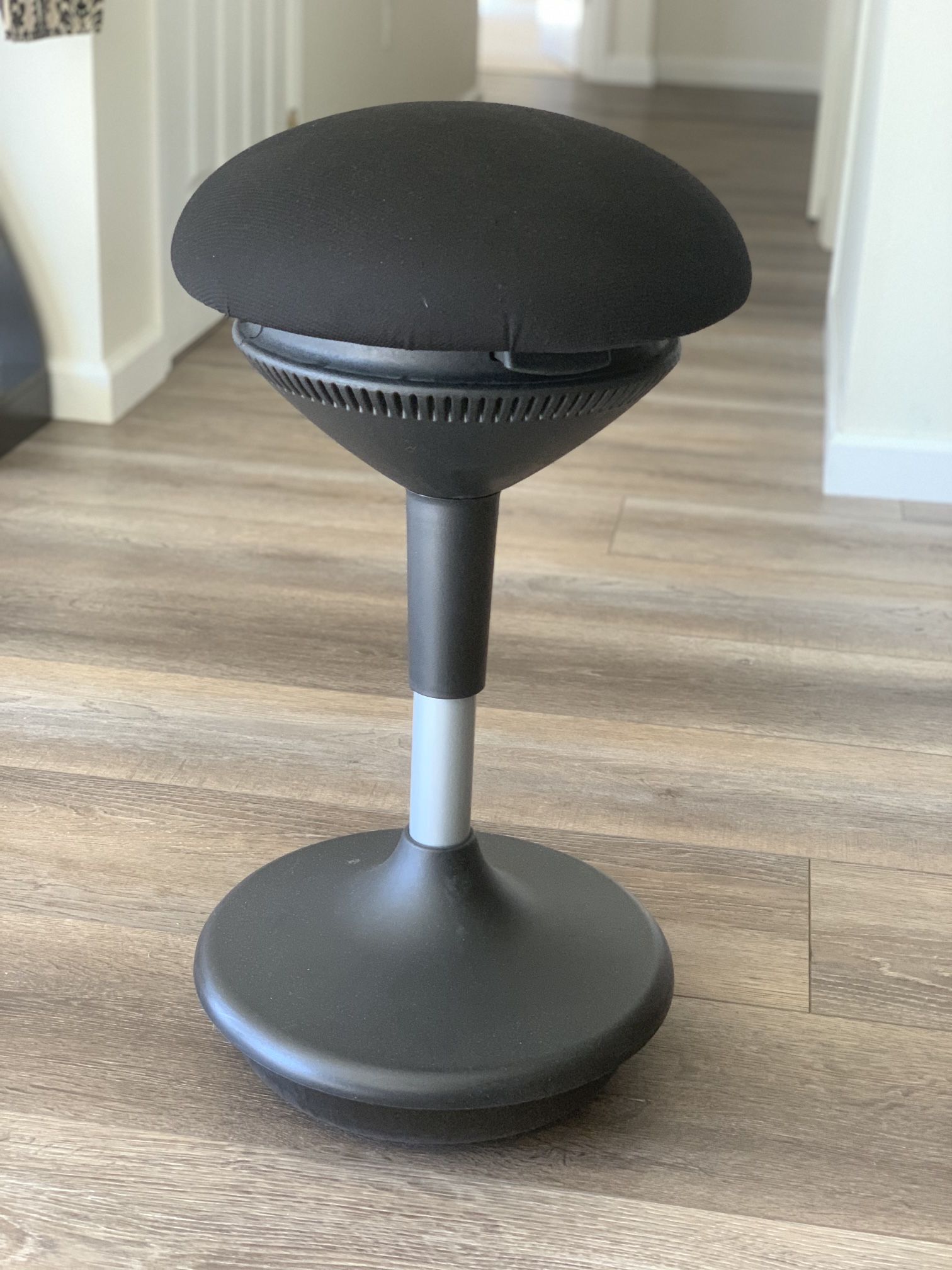 Motion Stool by UPLIFT Desk