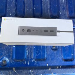 Microsoft Surface Dock 2 