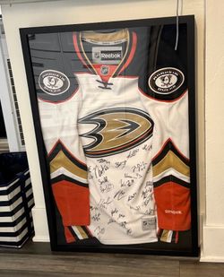 Message if interested SIGNED ANAHEIM DUCKS JERSEY