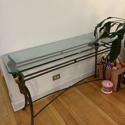 Glass TV Table