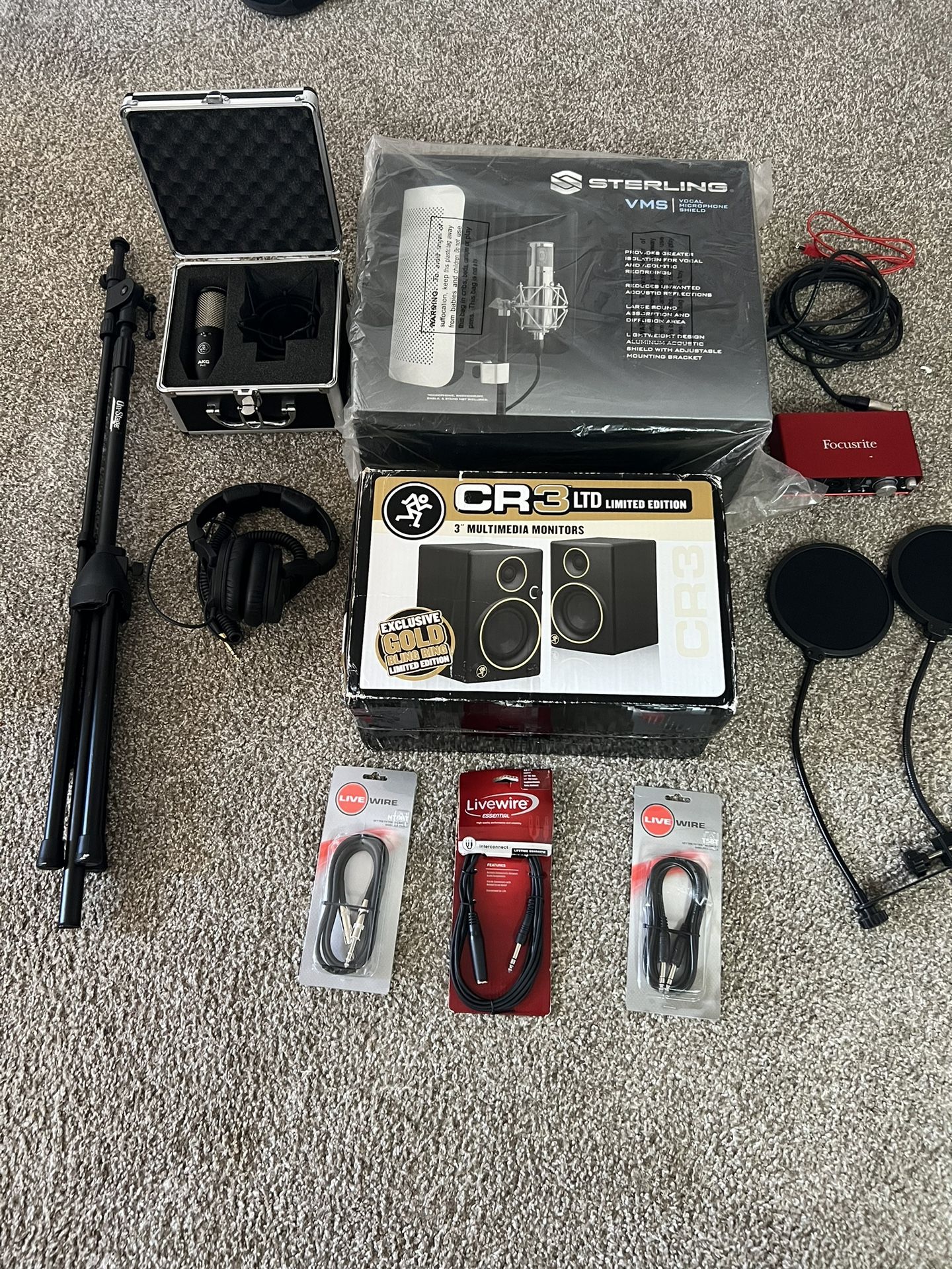AKG Full Studio Kit !