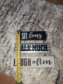 Sign Decor