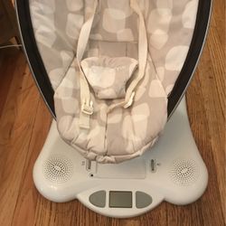 4 MOMS   Baby Swing 