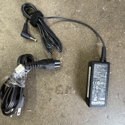 LENOVO ADP-40NHB 20V 2A 40W Genuine Original AC Power Adapter Charger