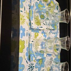 Vintage Glass Turkish Tea Cups And  Saucer Sets With A Matching Tray To Serve