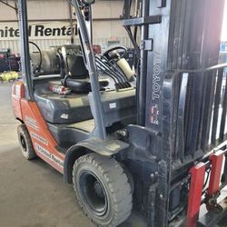 For Sale: 2019 Toyota 8FGU25 Forklift – 4,170 Hours – $16,000 + Tax