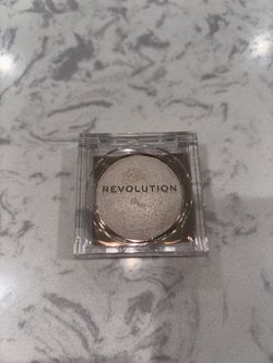 Revolution Highlighter
