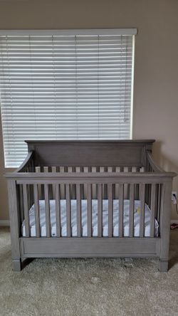 Crib and dresser