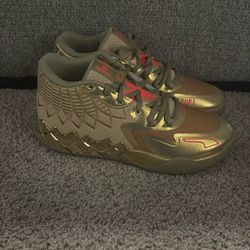 PUMA Men's Mb.01 Lo Basketball Sneakers