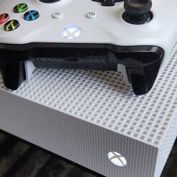 Microsoft Xbox One S