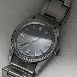 Bulla Manual Wind 17 Rubios Incabloc Ladies Watch 