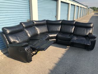 Reclining Sectional Couch