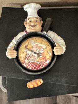 Fat chef clock