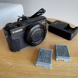 Canon PowerShot G7 X Mark II 20.1MP Compact Camera - Black