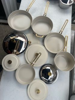 Pans and pots  Set of 6 pots and pans with lids  Price is for everything together  non stick  Brand: our place  Brand new  Pick up in sun valley  Cash