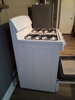 Gas stove