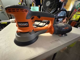 Ridgid Corded 4 Amp Sander