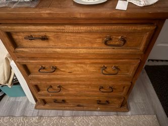 Dresser