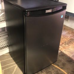 Small Refrigerator