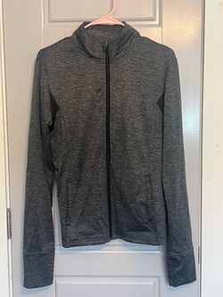 Women’s sport sweater 🌷