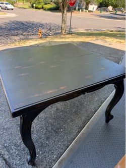 Free Dining Room Table