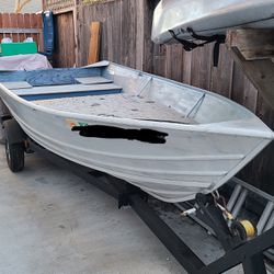 12 Ft Klamath Boat