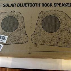 New Pair Of Rock Design Outdoor Speakers Wireless Bluetooth