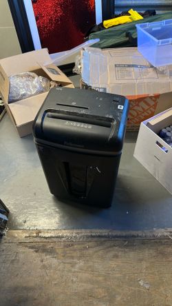 Fellowes Paper Shredder